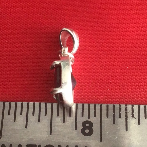925 Pendant with Faceted Ethiopian Green Opal - Picture 4 of 4
